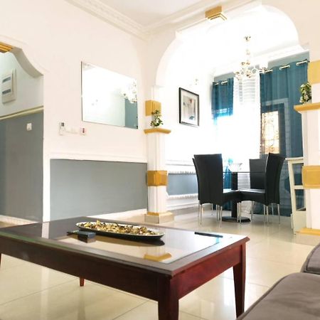 Appartement Meuble 3Ch Yaounde Omnisport - Tigson Kültér fotó