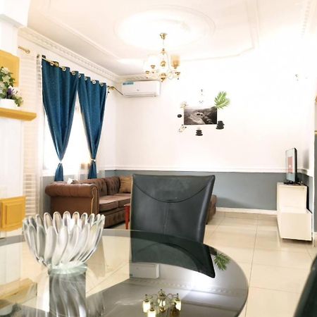 Appartement Meuble 3Ch Yaounde Omnisport - Tigson Kültér fotó