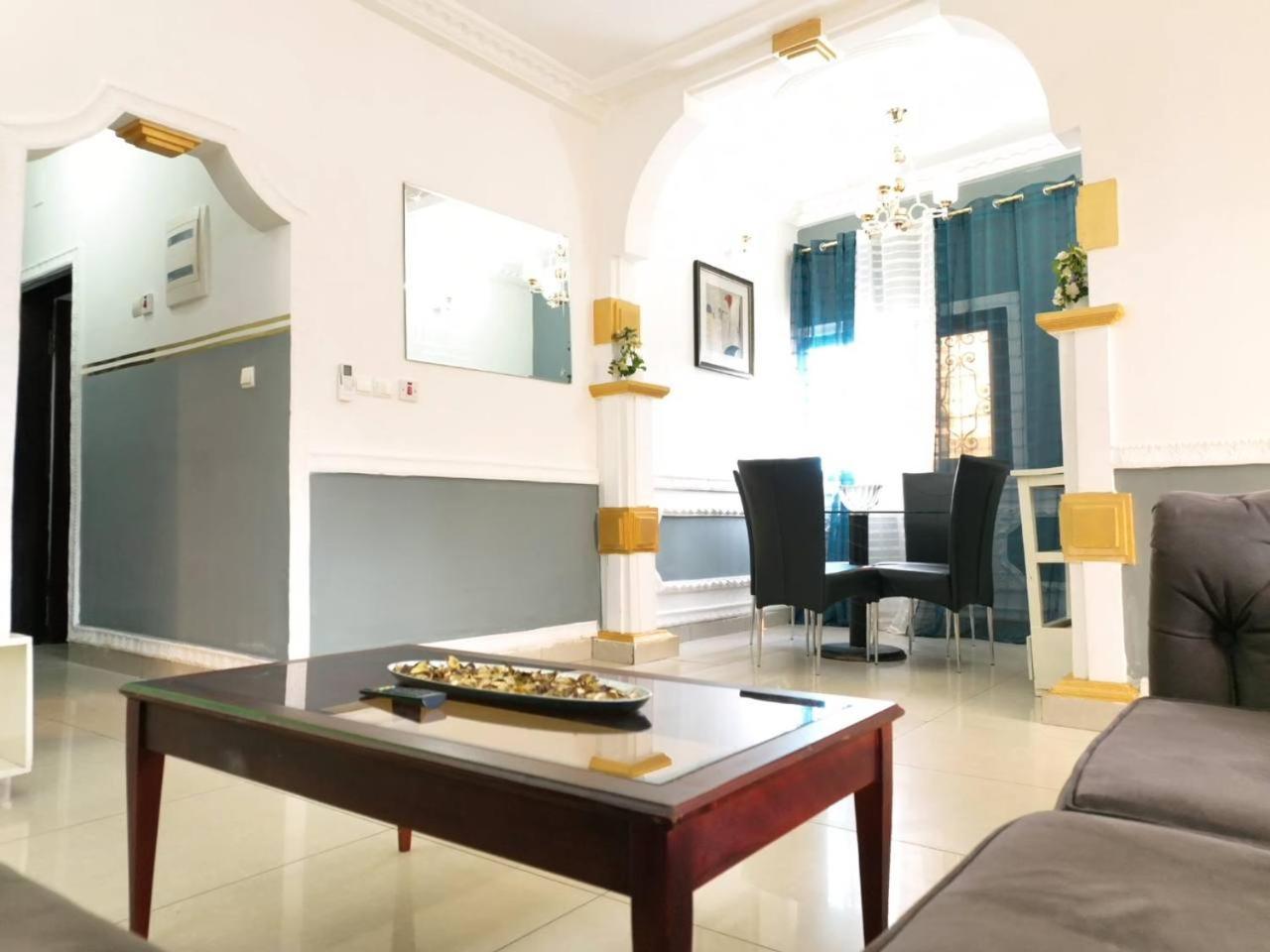 Appartement Meuble 3Ch Yaounde Omnisport - Tigson Kültér fotó