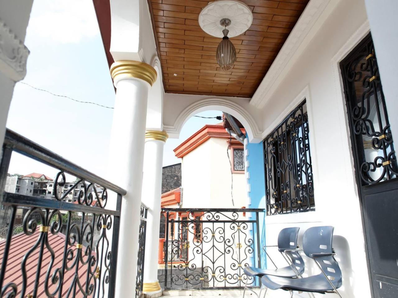 Appartement Meuble 3Ch Yaounde Omnisport - Tigson Kültér fotó